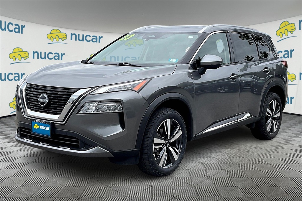 2023 Nissan Rogue SL photo 2