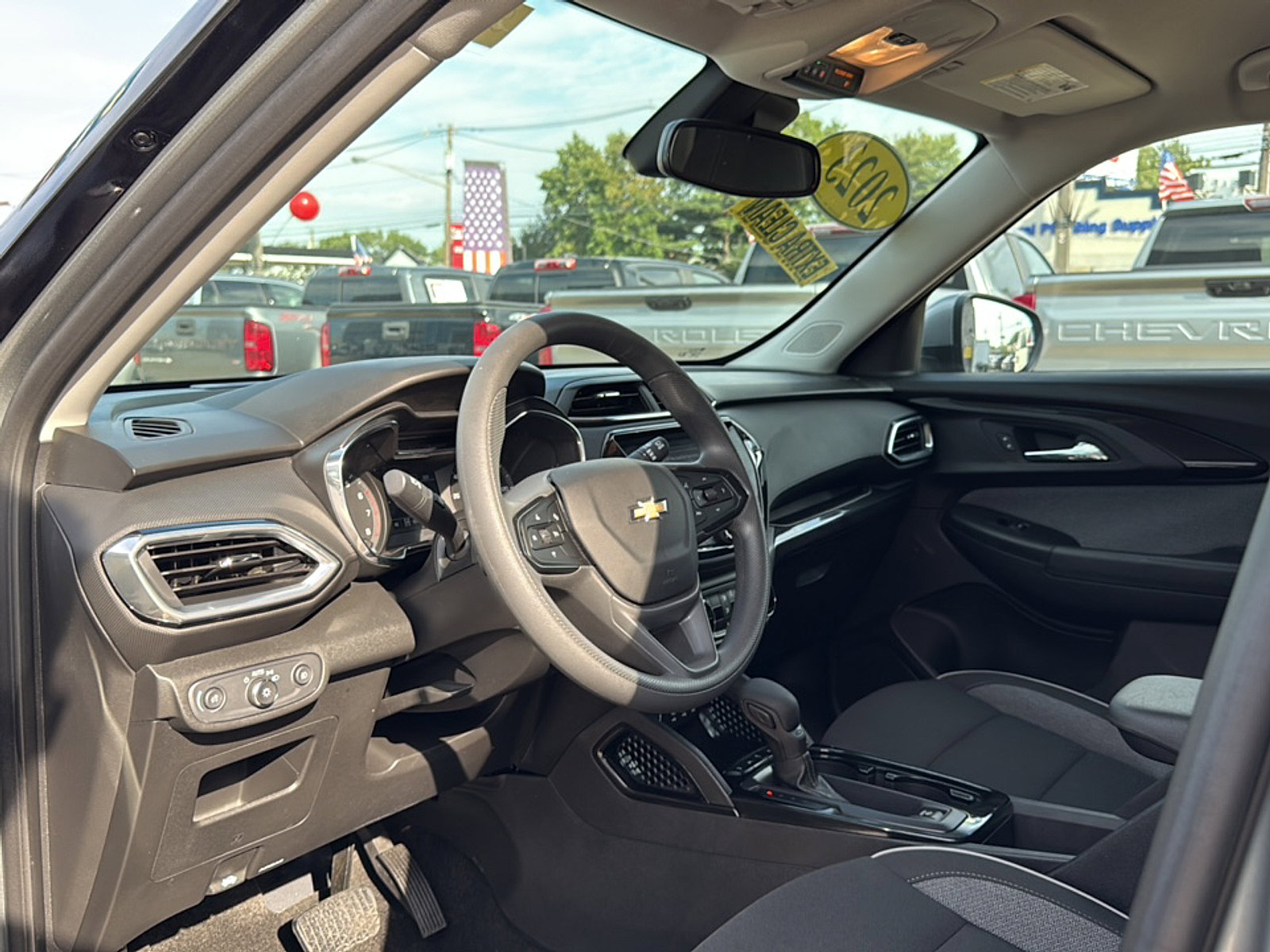 2023 Chevrolet Trailblazer LT photo 13