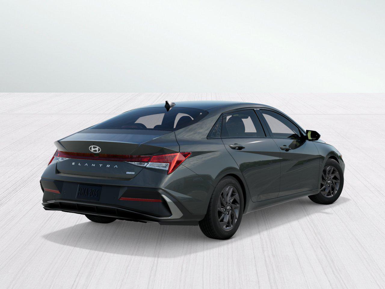 2026 Hyundai Elantra Blue SEL Sport photo 3