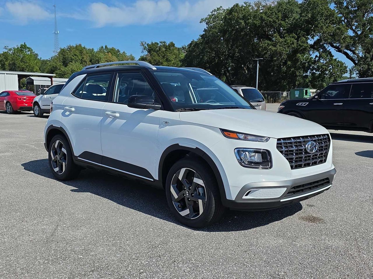 2026 Hyundai Venue SEL's photo