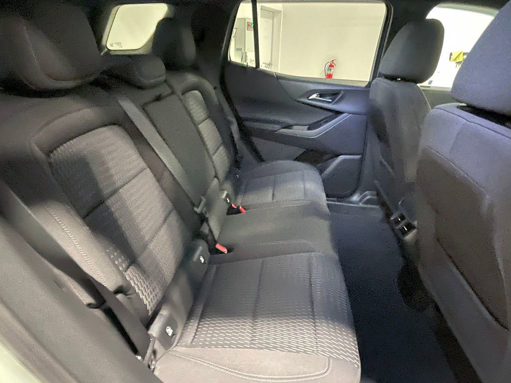 2026 Chevrolet Equinox LT photo 19