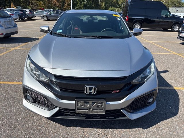 2018 Honda Civic Si photo 2