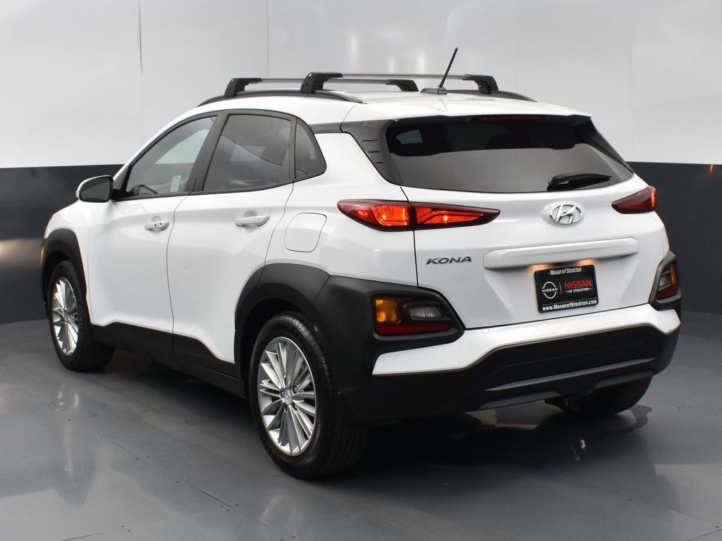 2020 Hyundai Kona SEL photo 3