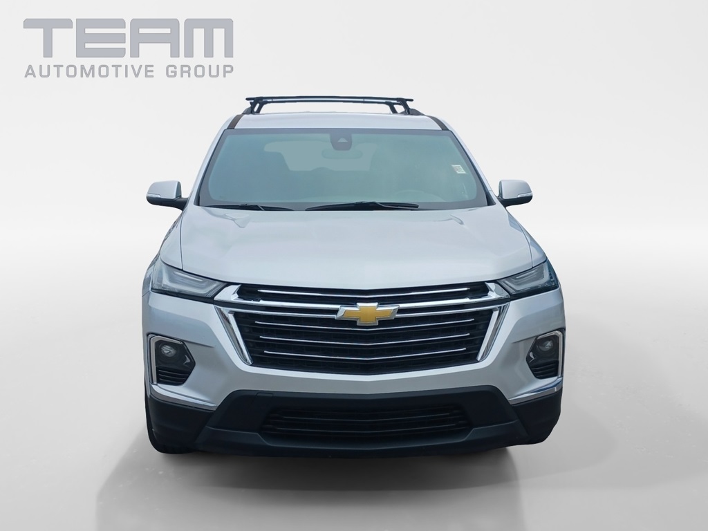 2022 Chevrolet Traverse Cloth photo 2