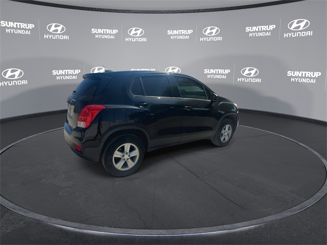2017 Chevrolet Trax LS photo 14