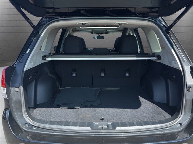 2023 Subaru Forester Premium photo 12