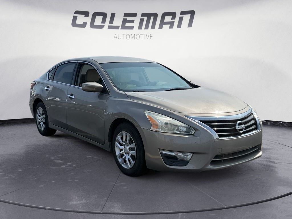 2015 Nissan Altima 2.5 S photo 7