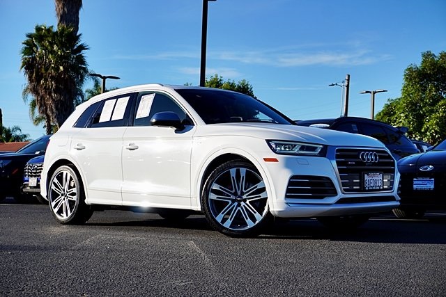 Used 2018  Audi 3.0T Prestige image 1