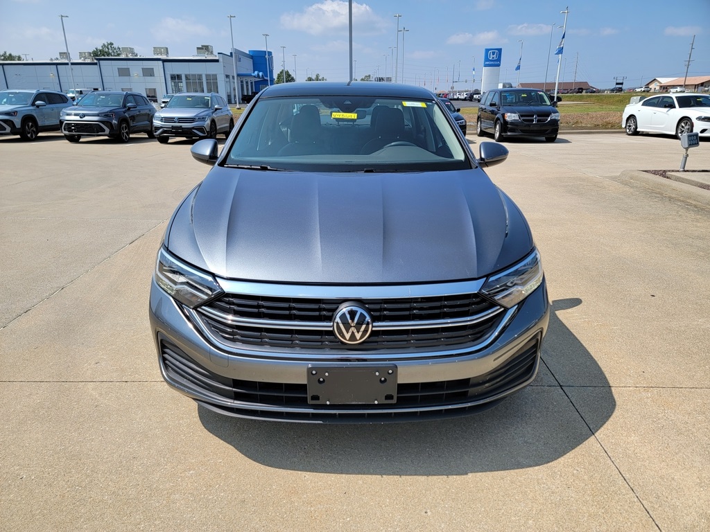 2024 Volkswagen Jetta 1.5T SE photo 7