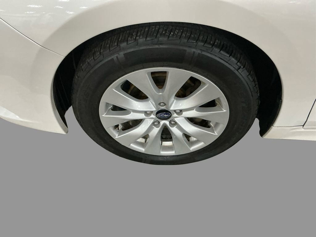 2017 Subaru Legacy 2.5i photo 16