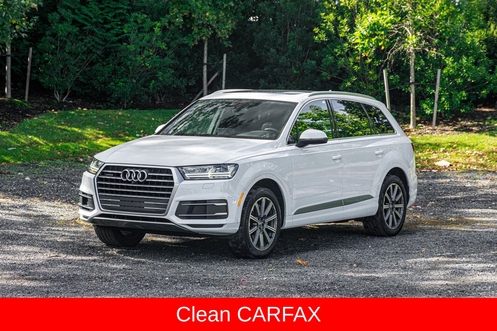 2019 Audi Q7 Premium Plus's photo