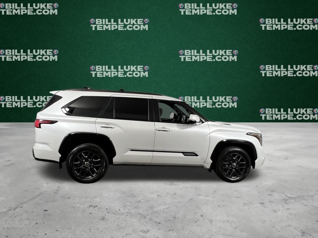 2024 Toyota Sequoia Platinum photo 3