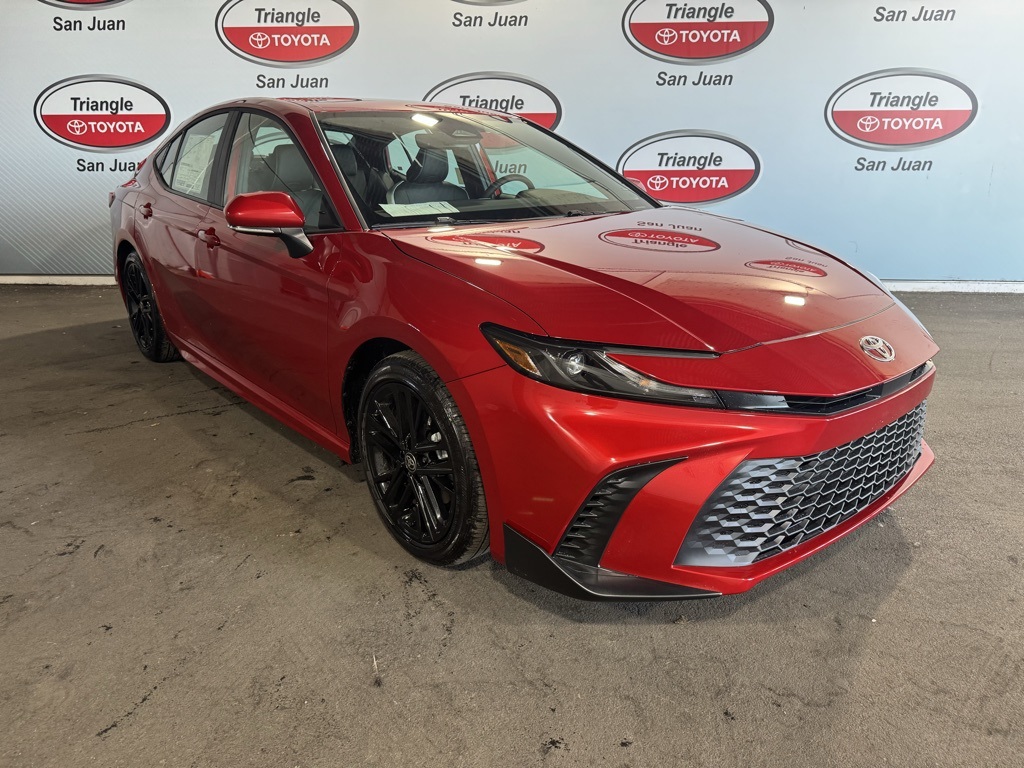 2025 Toyota Camry photo 3