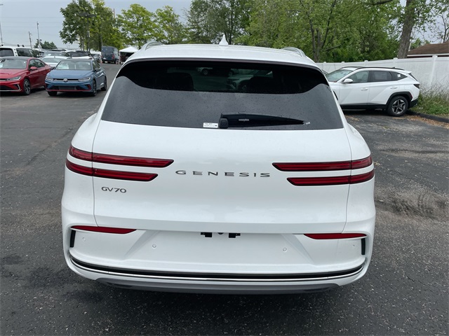 2026 Genesis Electrified GV70 Advanced photo 28