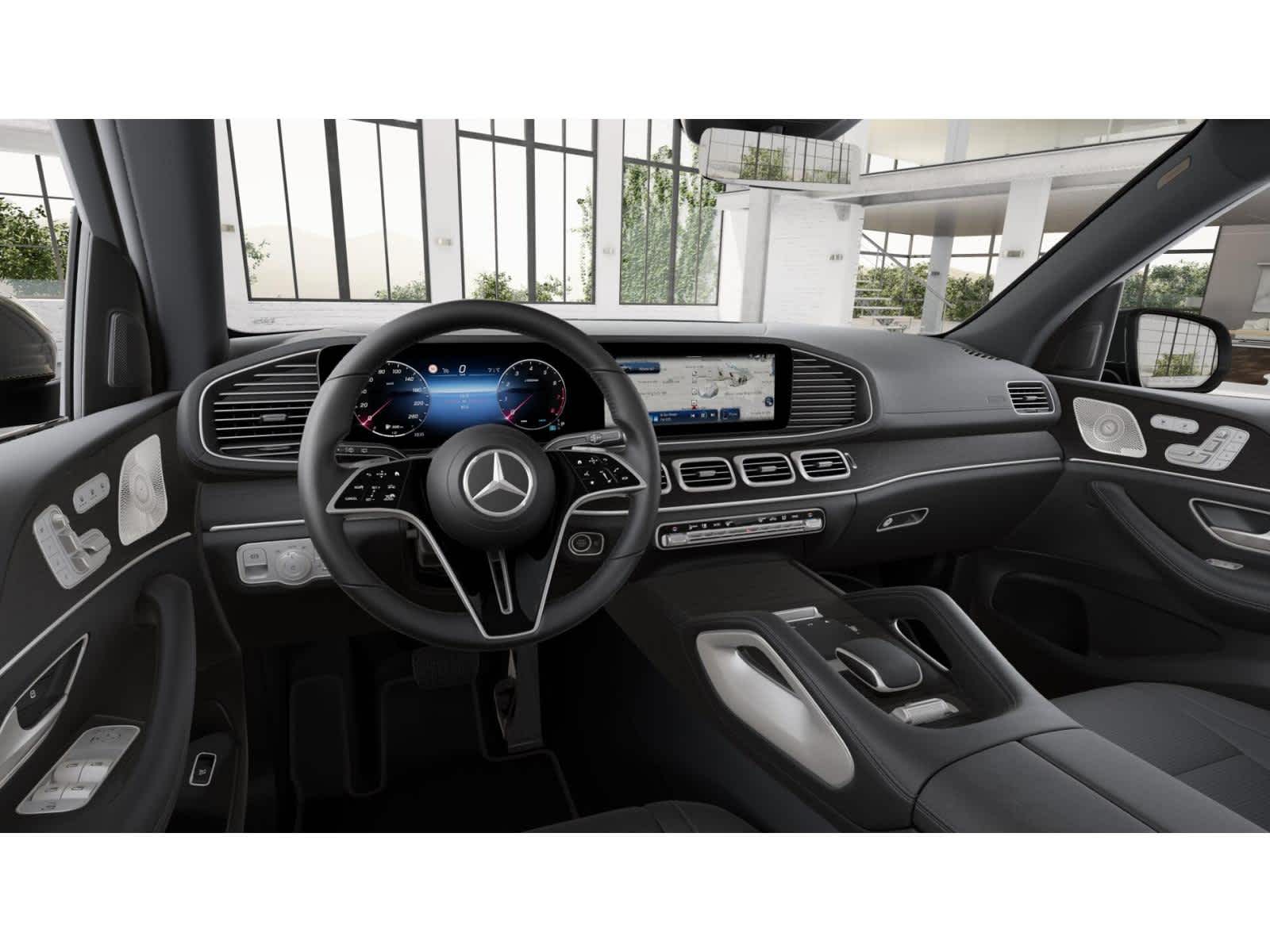 2025 Mercedes Benz GLS 450 4MATIC photo 2