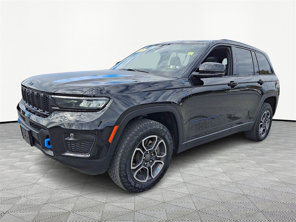 2023 Jeep Grand Cherokee Trailhawk 4xe photo 3