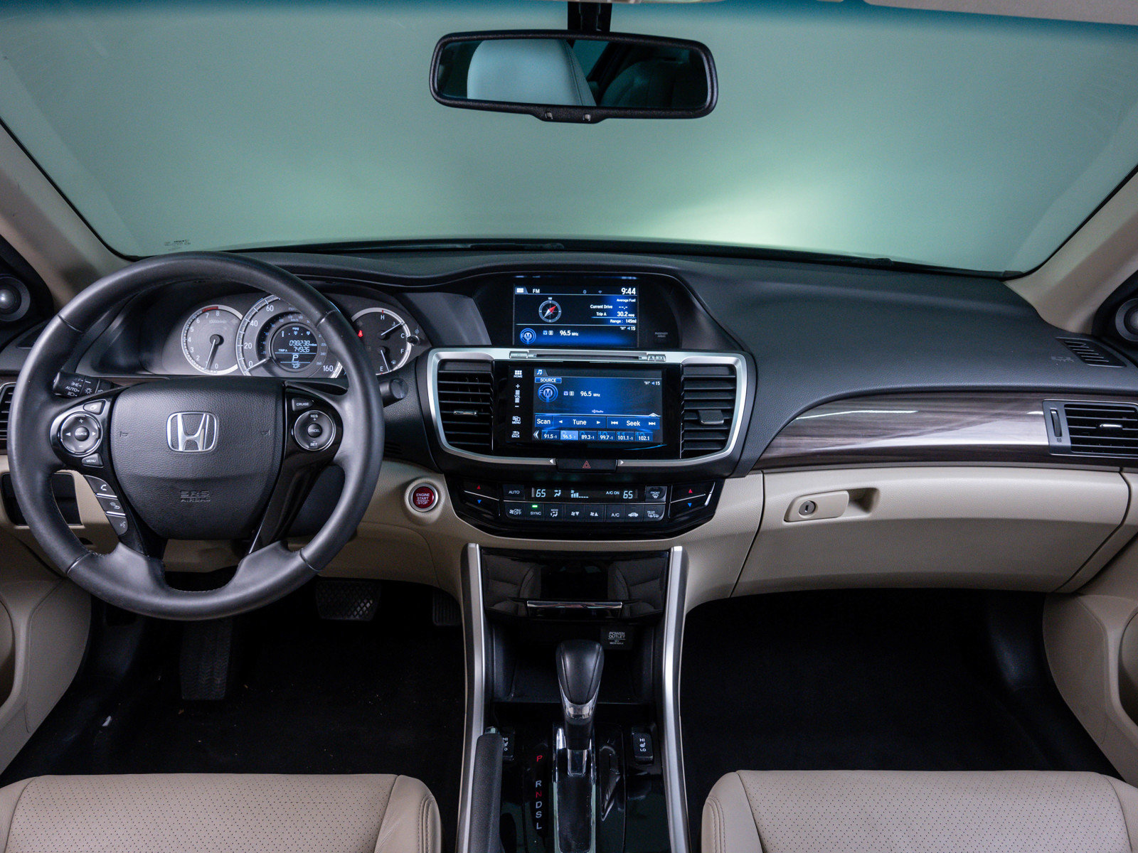 2017 Honda Accord EX-L photo 11