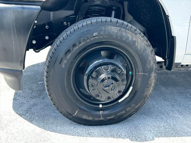 2025 Ram 3500 Tradesman photo 15