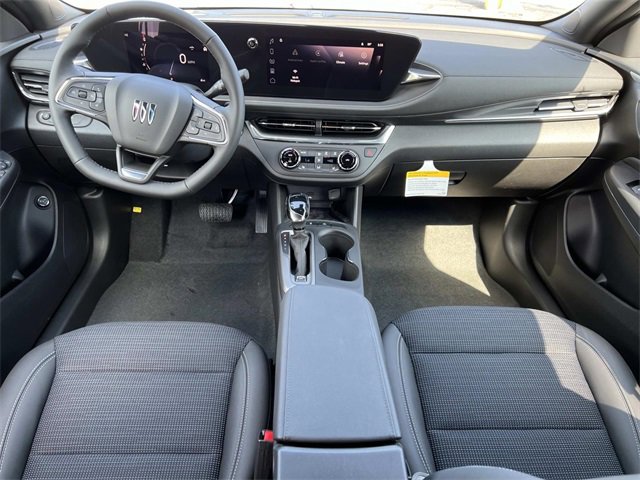 2025 Buick Envista Preferred photo 11