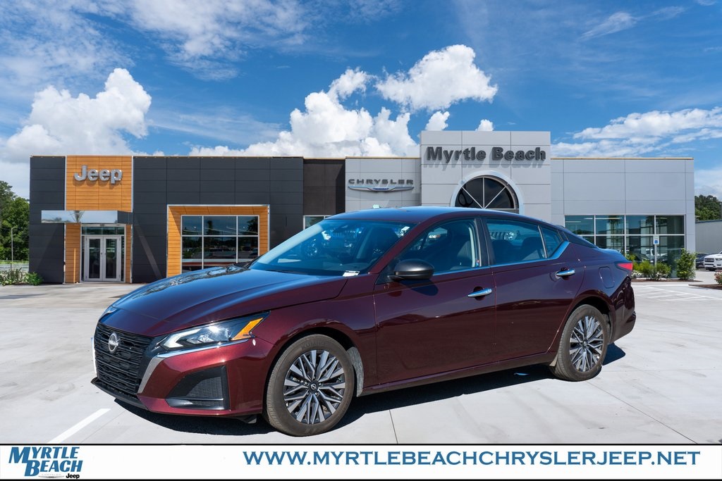 2025 Nissan Altima SV