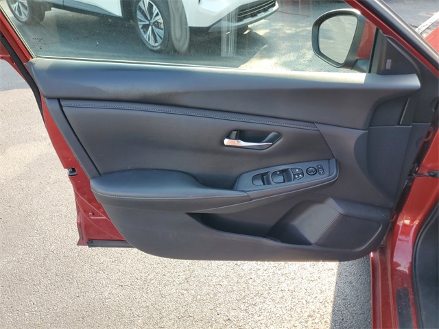 2022 Nissan Sentra SV photo 16