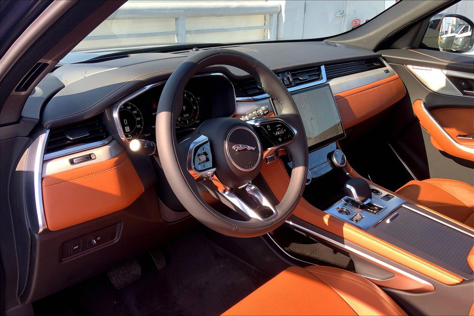 2026 Jaguar F-PACE P250 R-Dynamic S photo 3
