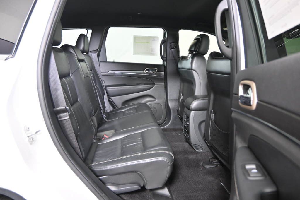2016 Jeep Grand Cherokee Limited photo 15