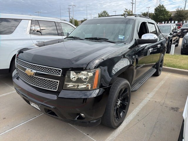 Used 2011 Chevrolet Avalanche LT with VIN 3GNTKFE30BG302004 for sale in Plano, TX