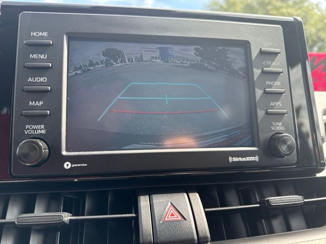 2022 Toyota RAV4 XLE photo 22
