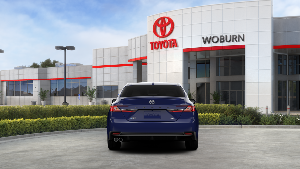 2025 Toyota Camry SE photo 5