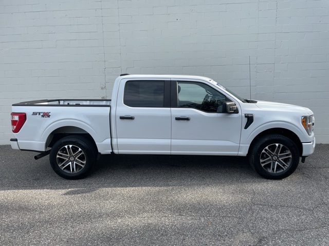 2021 Ford F-150 XL photo 3