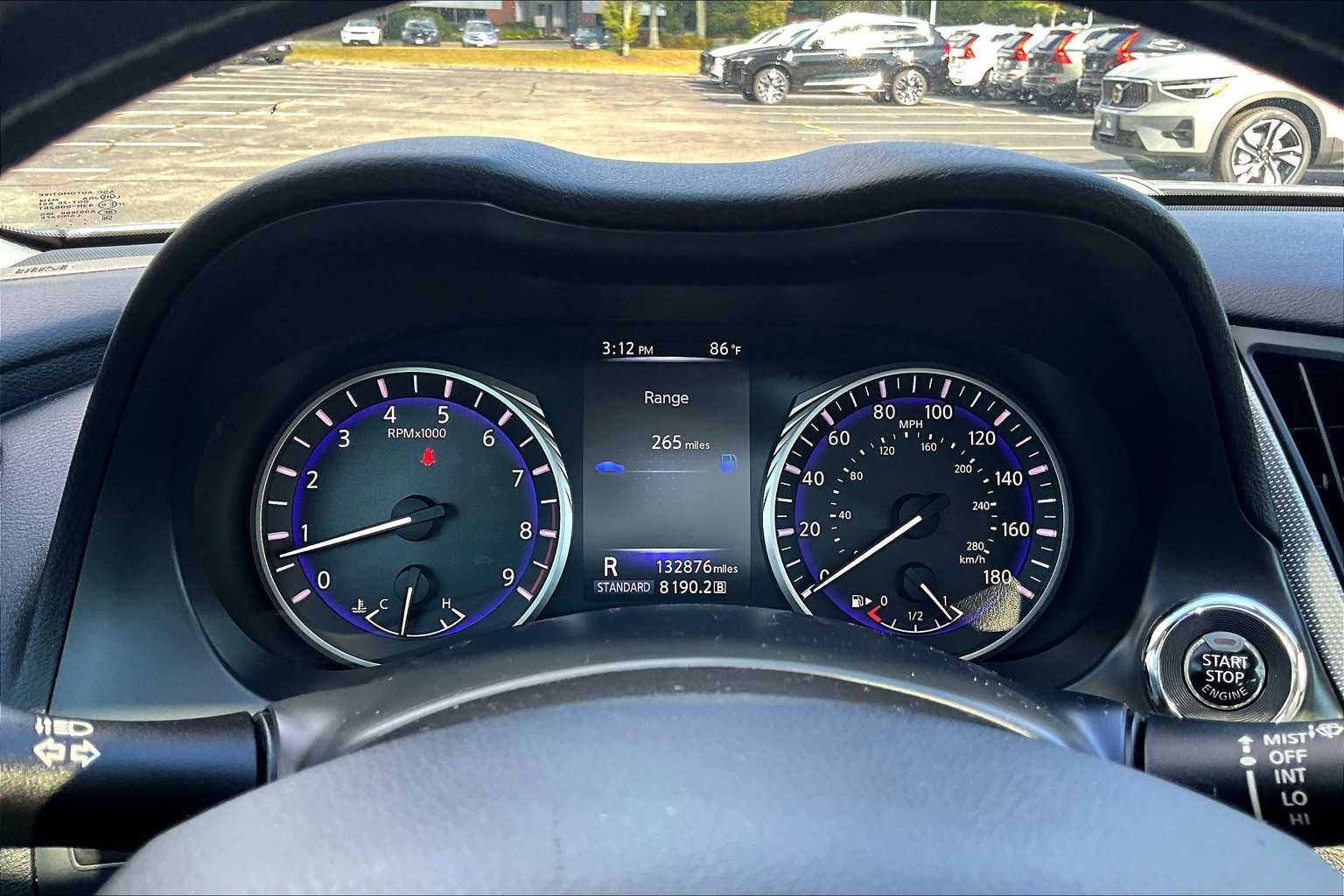 2014 Infiniti Q50 Premium photo 24