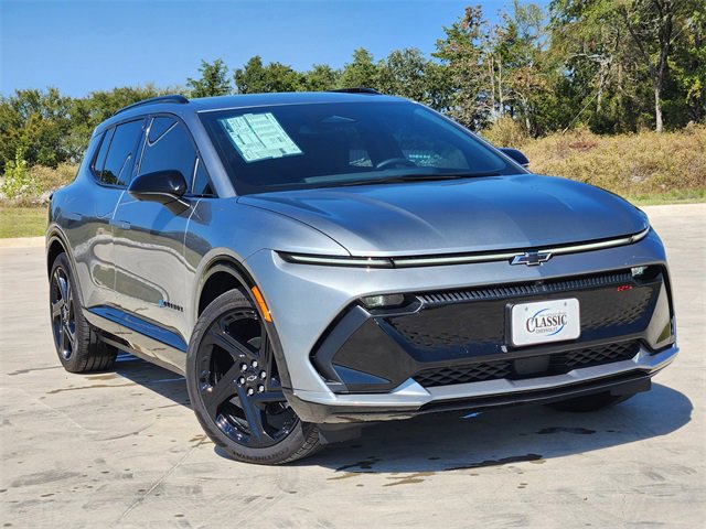 2025 Chevrolet Equinox EV RS's photo