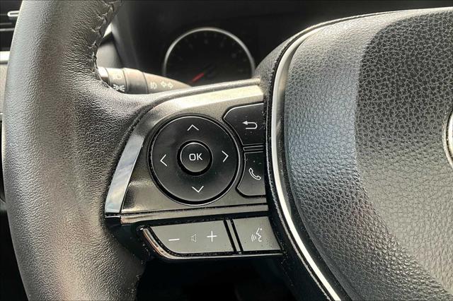 2022 Toyota RAV4 XLE Premium photo 21