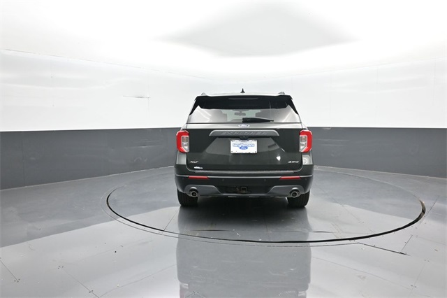 2022 Ford Explorer XLT photo 3