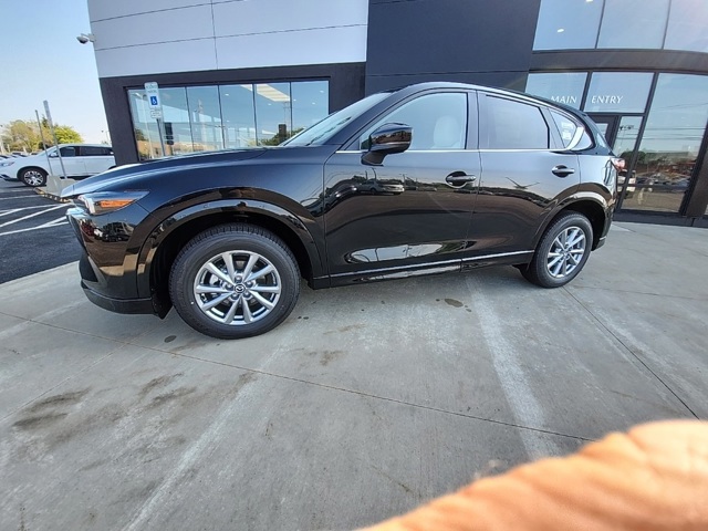 2025 Mazda CX-5 S Preferred package