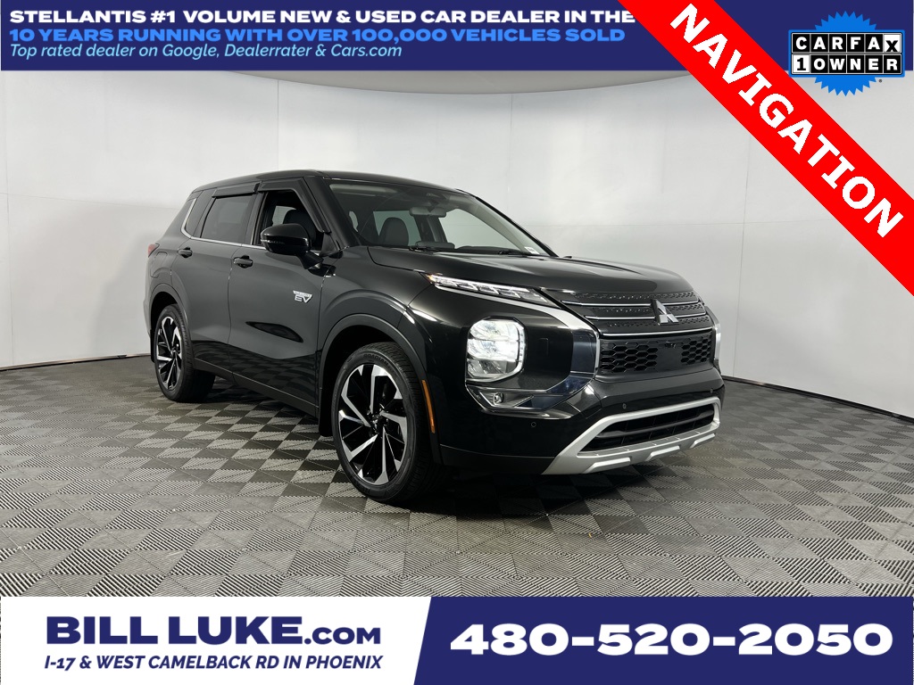 2023 Mitsubishi Outlander Plug-In Hybrid SE's photo