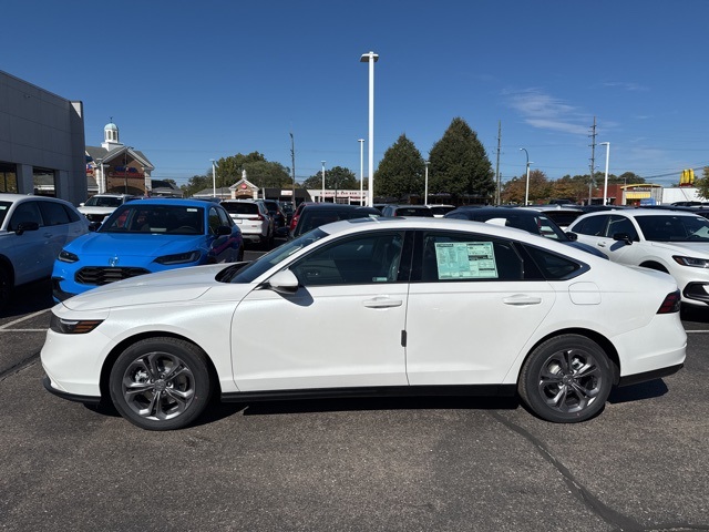 2025 Honda Accord Hybrid EX-L photo 4