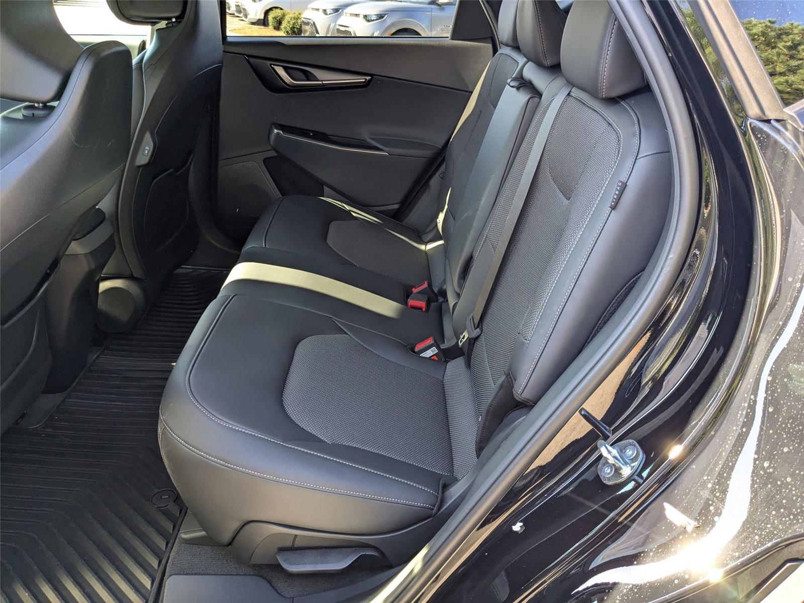 2025 Kia EV6 Light photo 29