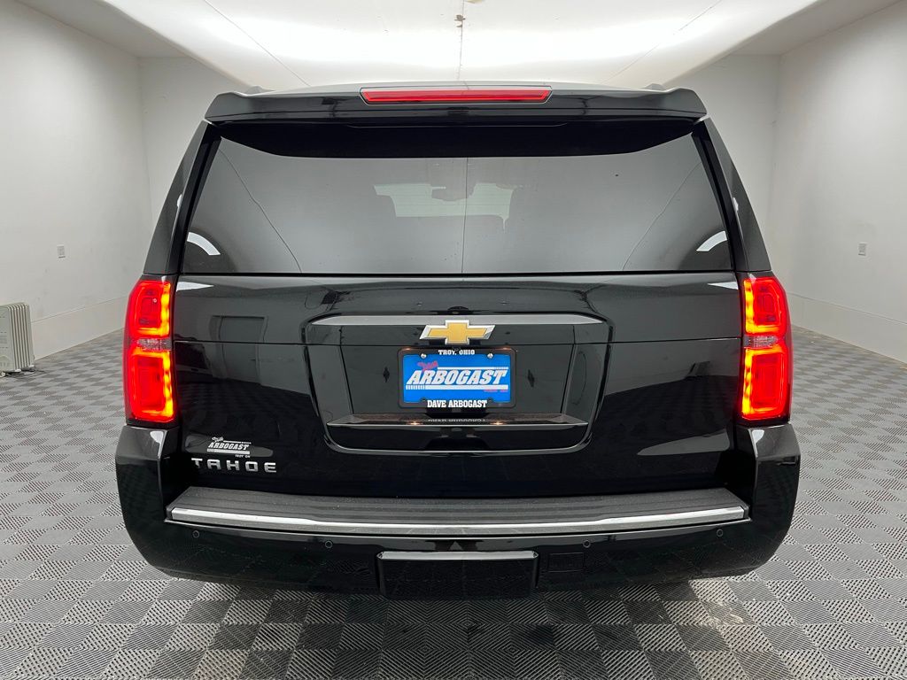 2016 Chevrolet Tahoe LTZ photo 12