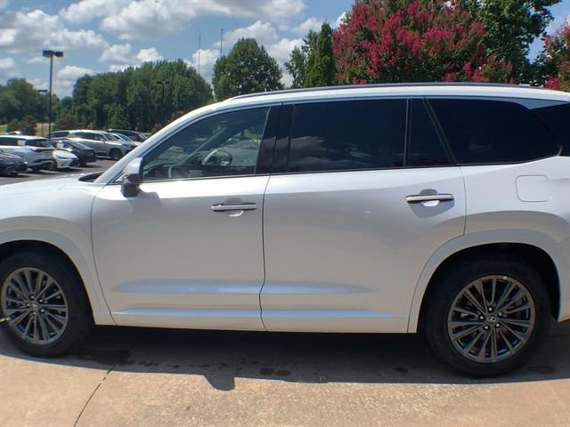 2025 Lexus TX 350 photo 3
