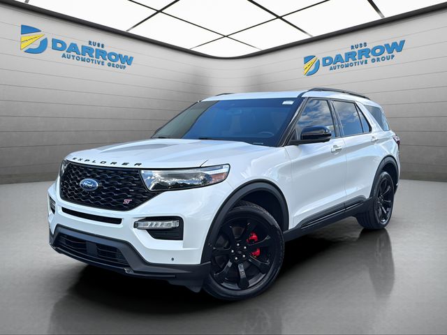 2022 Ford Explorer ST's photo