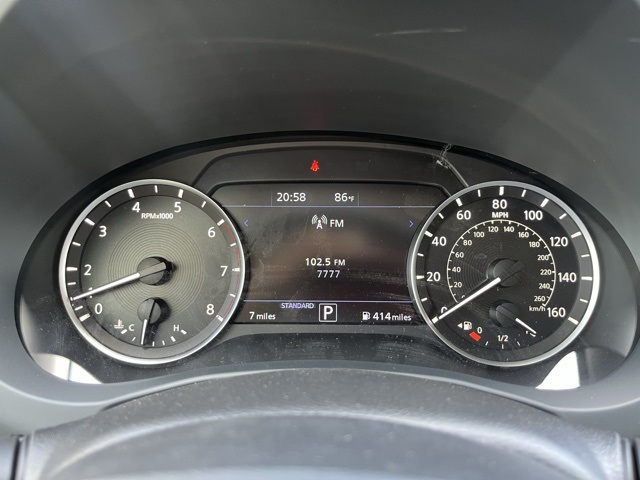 2025 Infiniti QX50 Luxe photo 8