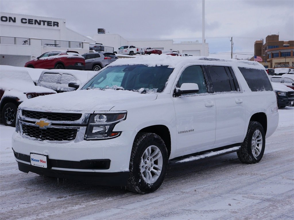 Used 2018 Chevrolet Suburban LT with VIN 1GNSKHKCXJR245093 for sale in Inver Grove Heights, Minnesota
