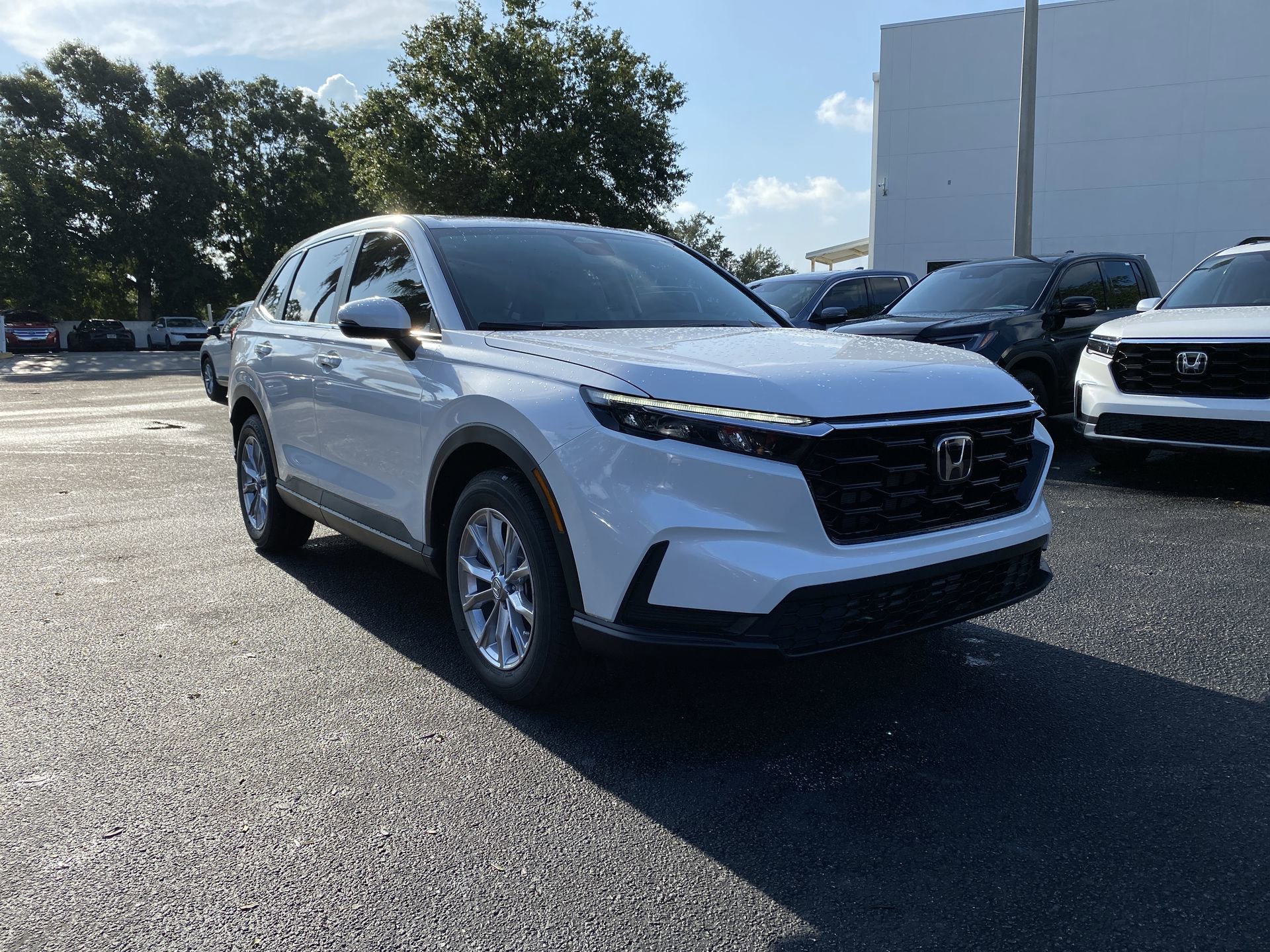 2025 Honda CR-V EX photo 2
