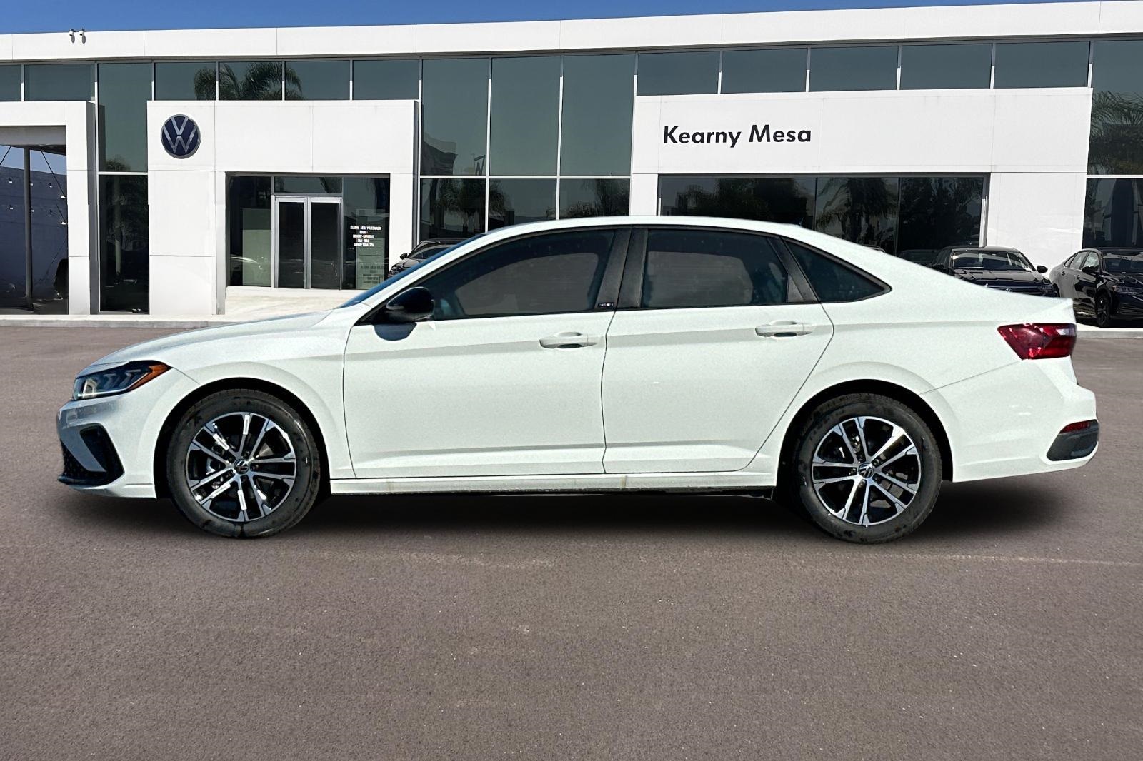2025 Volkswagen Jetta 1.5T Sport photo 7