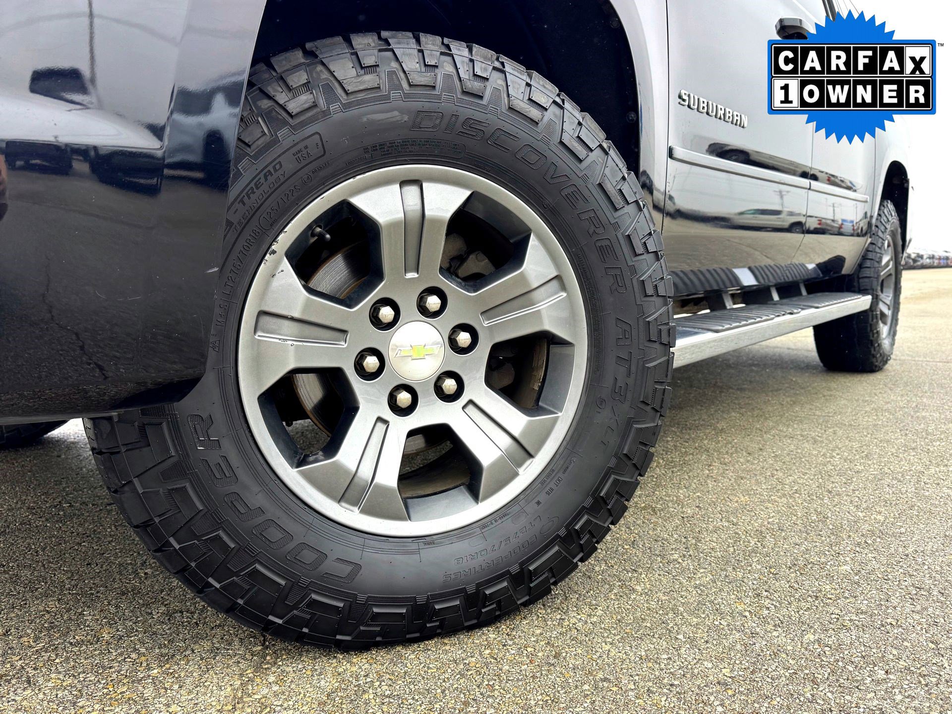 Used 2016 Chevrolet Suburban LT with VIN 1GNSKHKCXGR290169 for sale in Hutto, TX