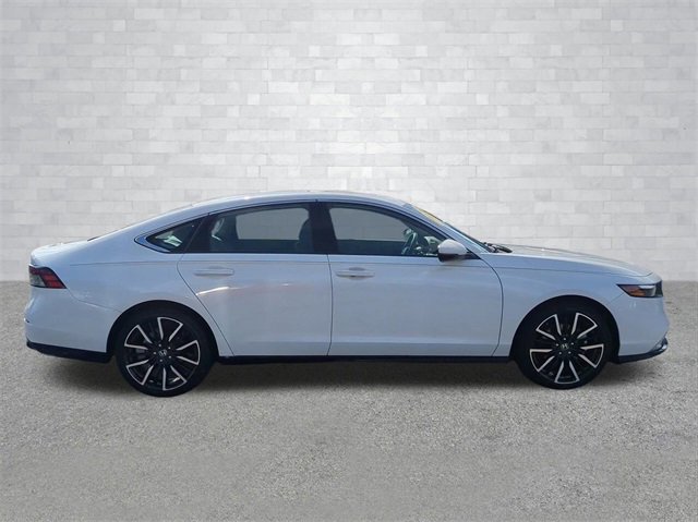 2023 Honda Accord Hybrid Touring photo 9