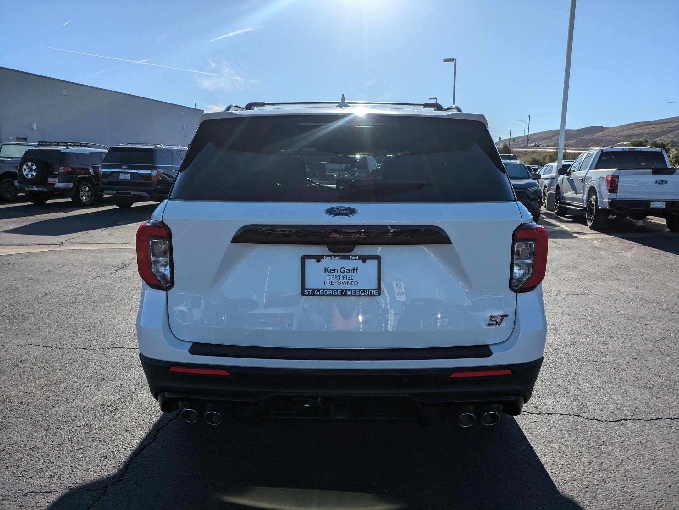 2020 Ford Explorer ST photo 4