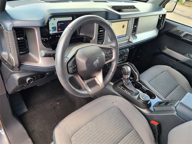 2023 Ford Bronco Outer Banks photo 14